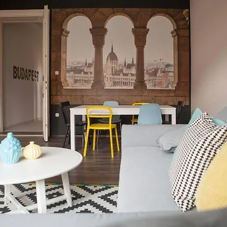 Voros Downtown With Free Parking Apartament *